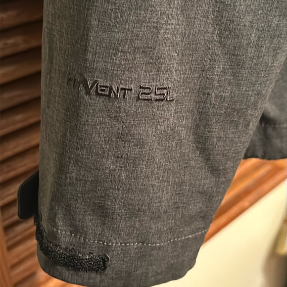 The North Face men’s  jacket windbreaker hyvent 2.5L size S - Picture 11 of 17